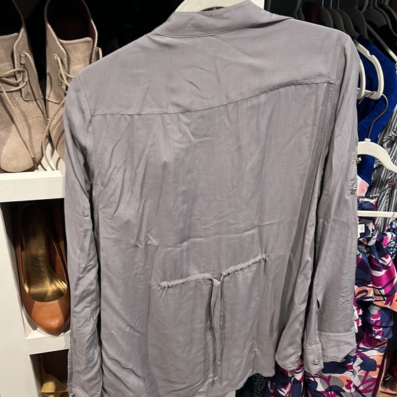 Express Blouse - Picture 4 of 4